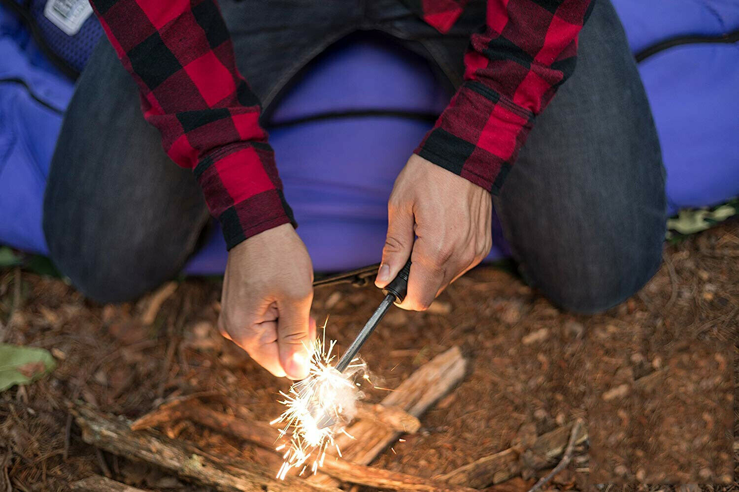 Magnesium Fire Starter | Magnesium Ferro Rod Fire Starter w/ Compass & Paracord For Survival and Camping - 30205